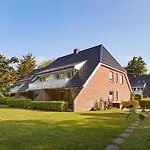 Wohnen Am Suedstrand 01 *